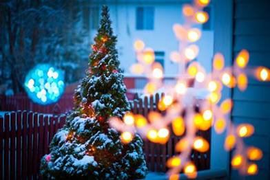https://pravlife.org/sites/default/files/styles/article_575/public/field/image/christmas-in-hitchin.jpg?itok=Y-aCZ3ma