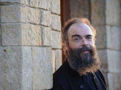 https://pravlife.org/sites/default/files/styles/article_575/public/field/image/pateras-andreas-konanos1_1.jpg?itok=S7_R7_uJ