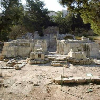 http://s8.drugiegoroda.ru/1/114/11418-Emmaus_Nicopolis_basilica-1024x1024.JPG
