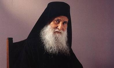 http://pravlife.org/sites/default/files/styles/article_575/public/field/image/gerondas_iwsif_vatopaidinos_417.jpg?itok=FQhbIq0S