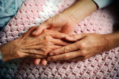 http://pravlife.org/sites/default/files/styles/article_575/public/field/image/palliativnaya-pomoshh-v-moskve.jpg?itok=gpDt6UIo